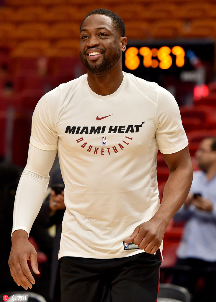 迈阿密热火今夜篮板制胜,志在欧联名次提升,球迷炸锅,高层口径保持一致 迈阿密热火今夜篮板制胜,志在欧联名次提升,球迷炸锅,高层口径保持一致