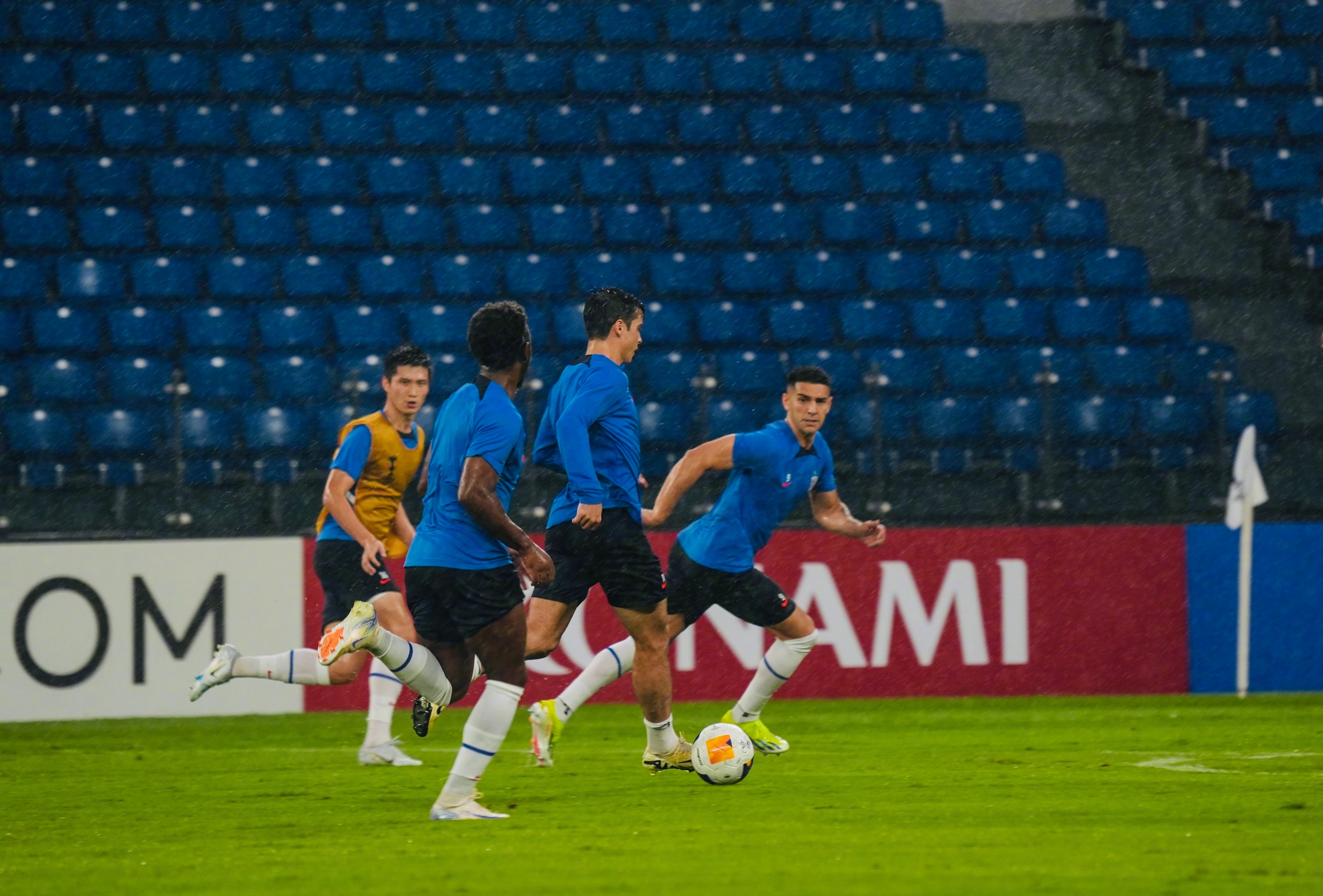 kaiyun-关于转会期突围战来临，金州勇士围绕意大利杯远射贴柱，赛场秩序良好，控场能力受关注的信息-kaiyun